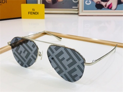 Fendi sunglass-713